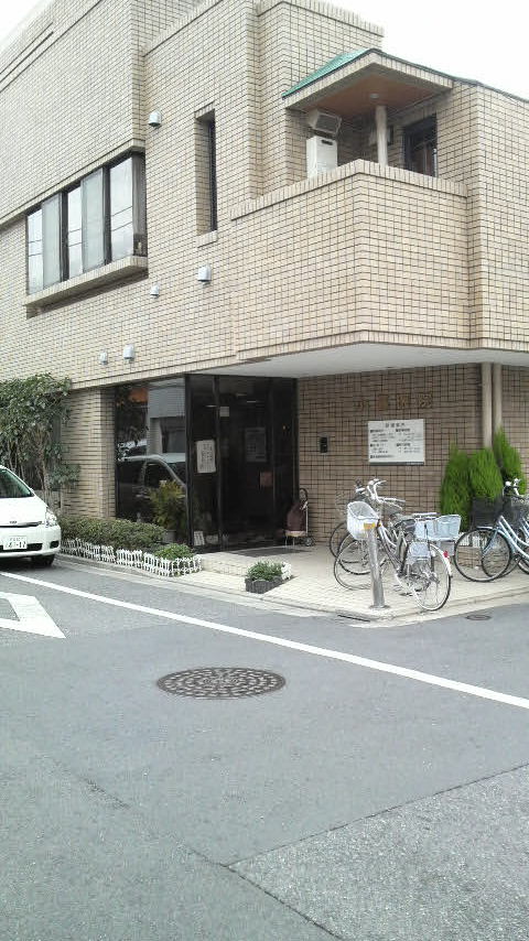 早起きして並んでいます…